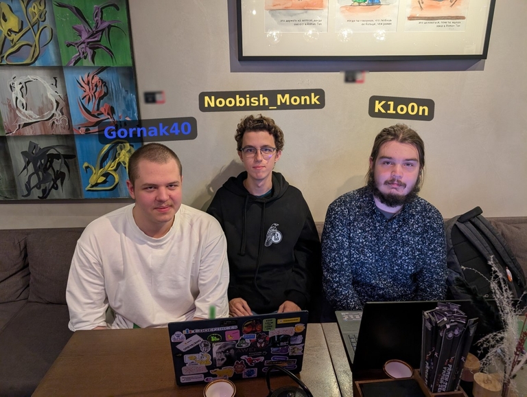 The round team