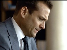 harvey-crying-3